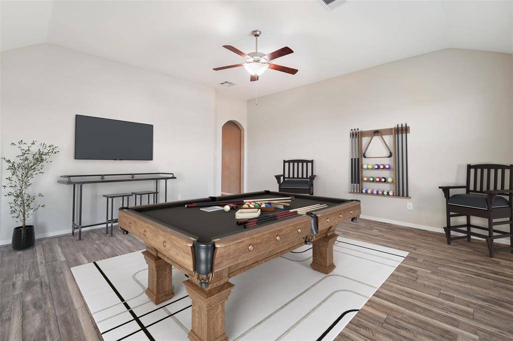 Extra Large Game Room - Virtually Staged