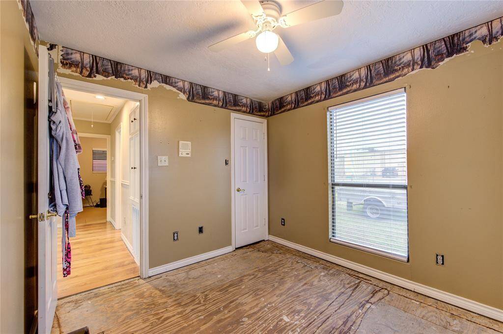 Bedroom/Office