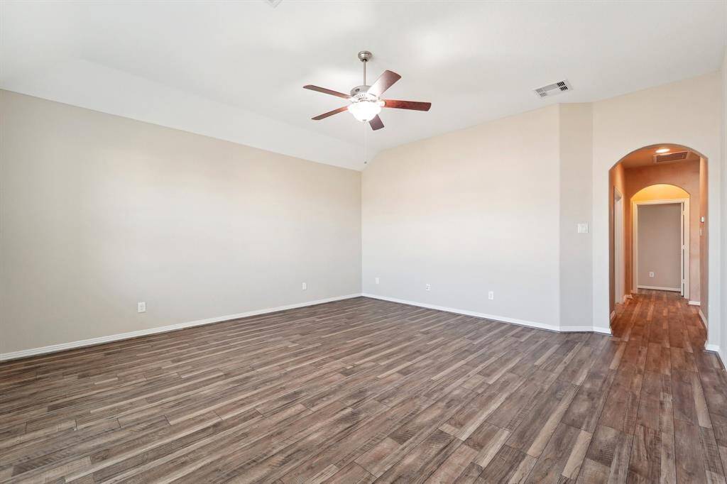 Extra Large Game room