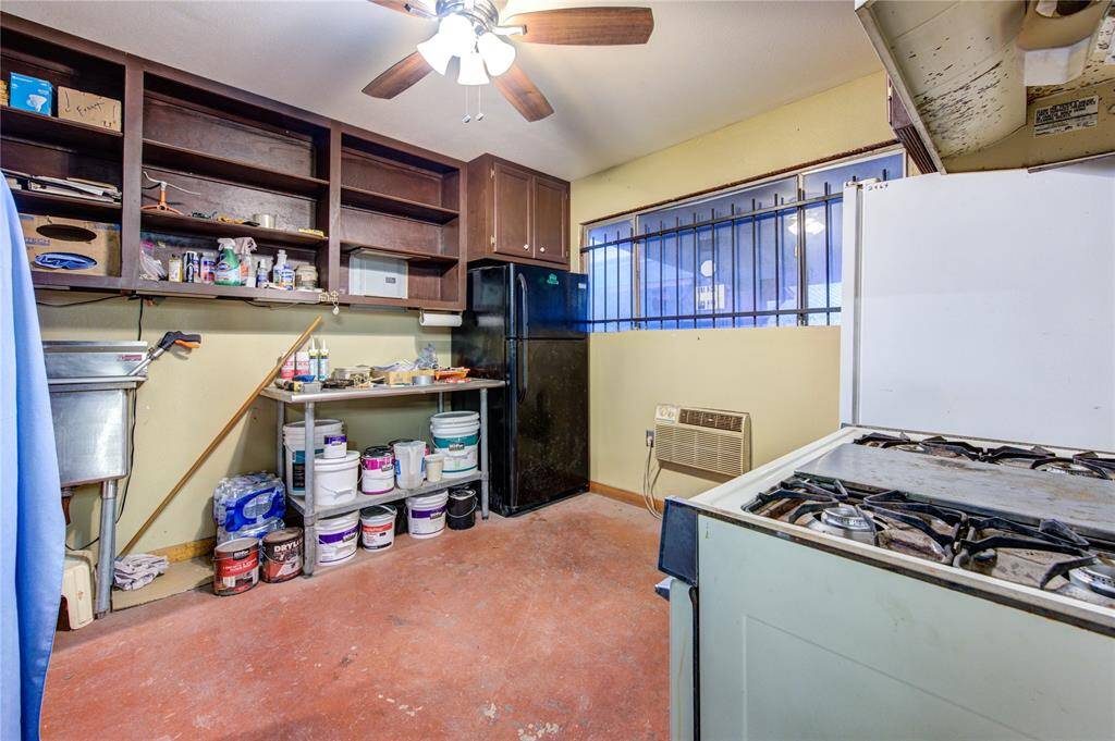 Warehouse Kitchen
