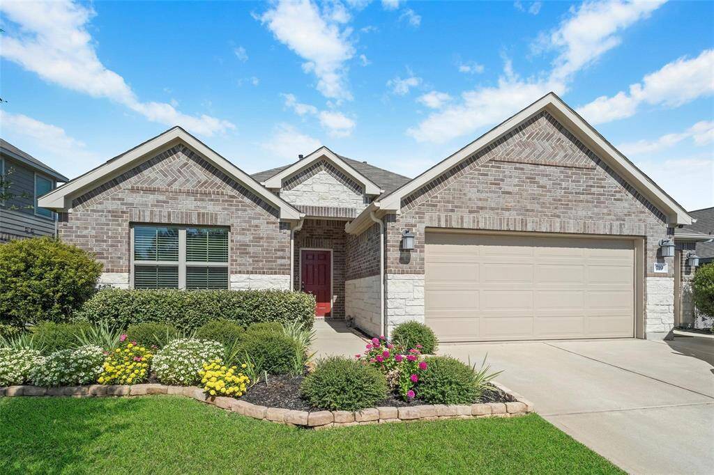 The home is seated on a cul-de-sac street! The landscaping is absolutely beautiful.