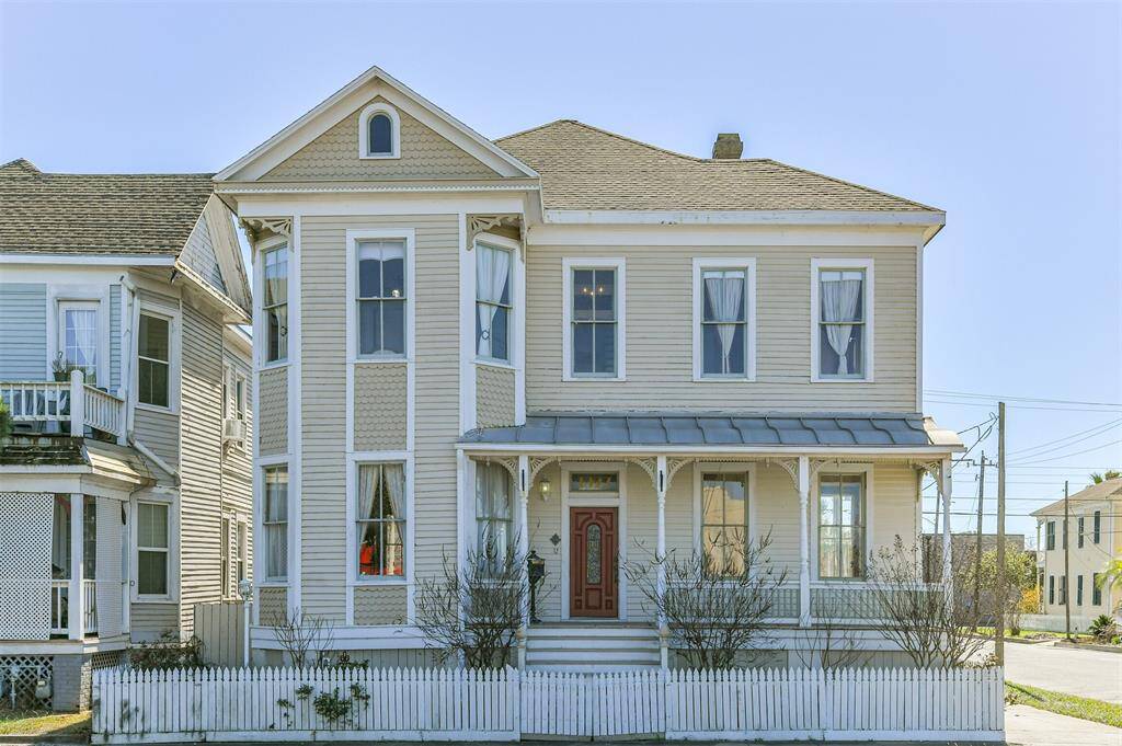 Welcome to 1927 Broadway Street in Galveston's East End Historic District! This fully fenced Victorian-style beauty was built in 1895 and has withstood the Great Storm of 1900, as well as the test of time.