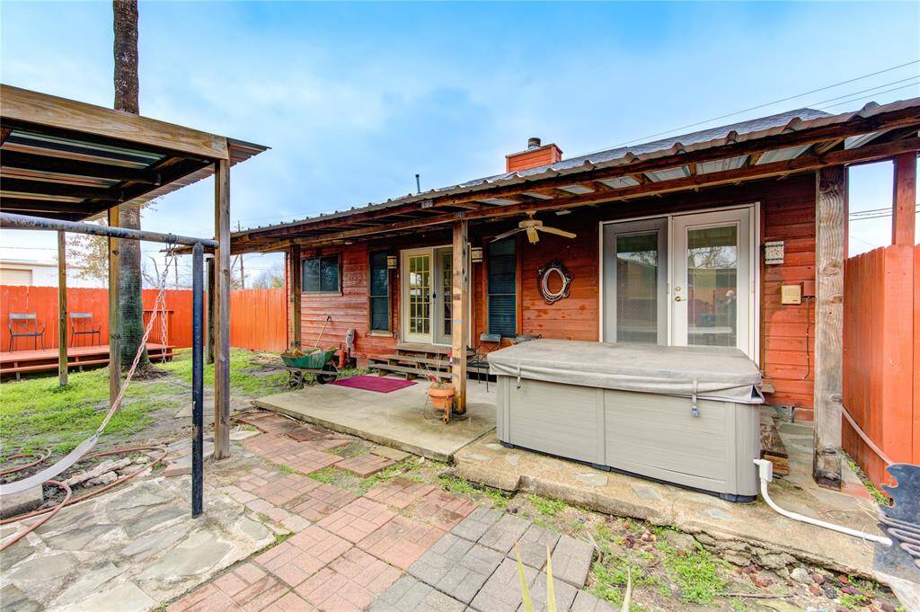 Back of Home/Office