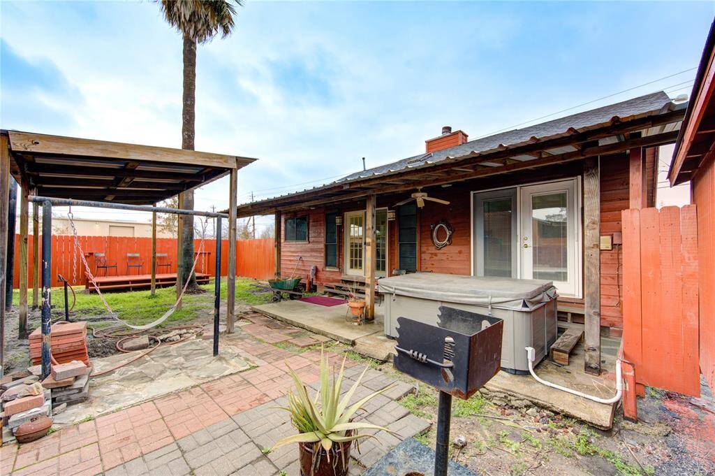 Back of Home/Office