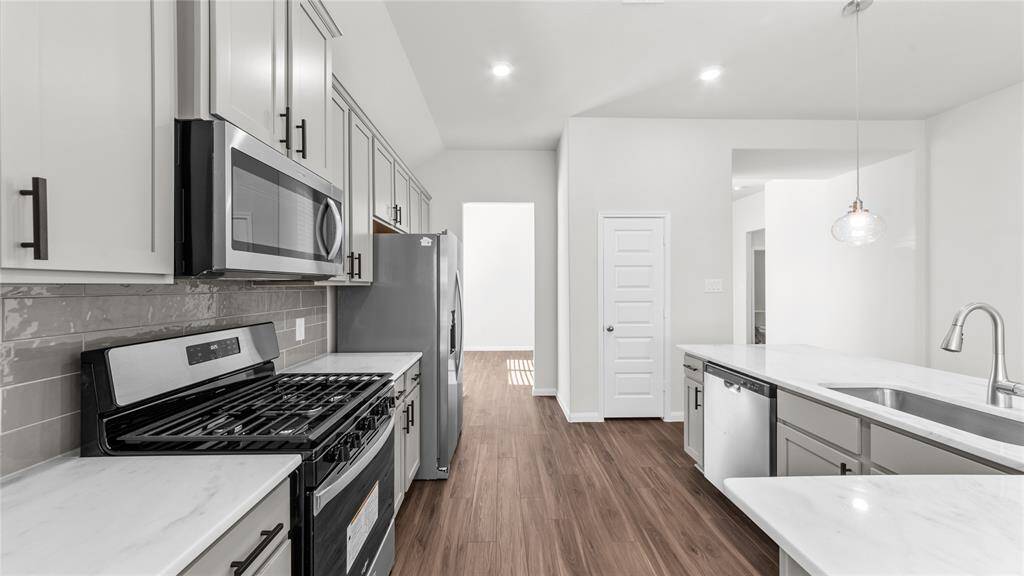 Walk-in pantry