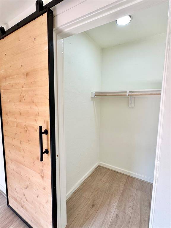 Closet doors in all the bedrooms.