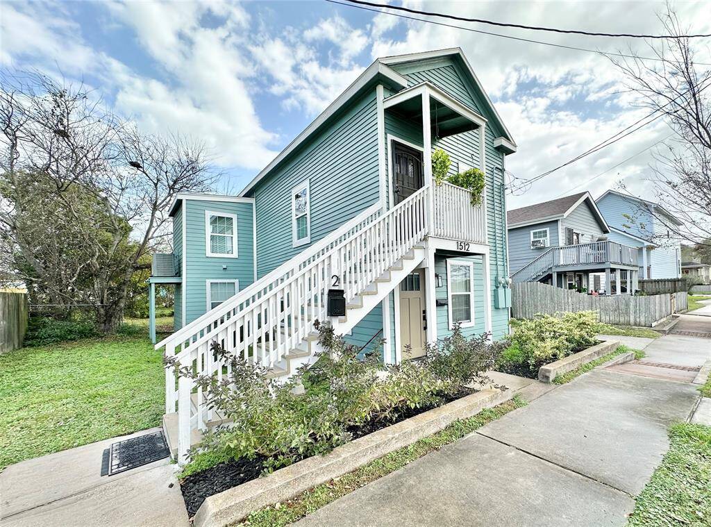 View of 2 story duplex.  Each unit is a 2/1.