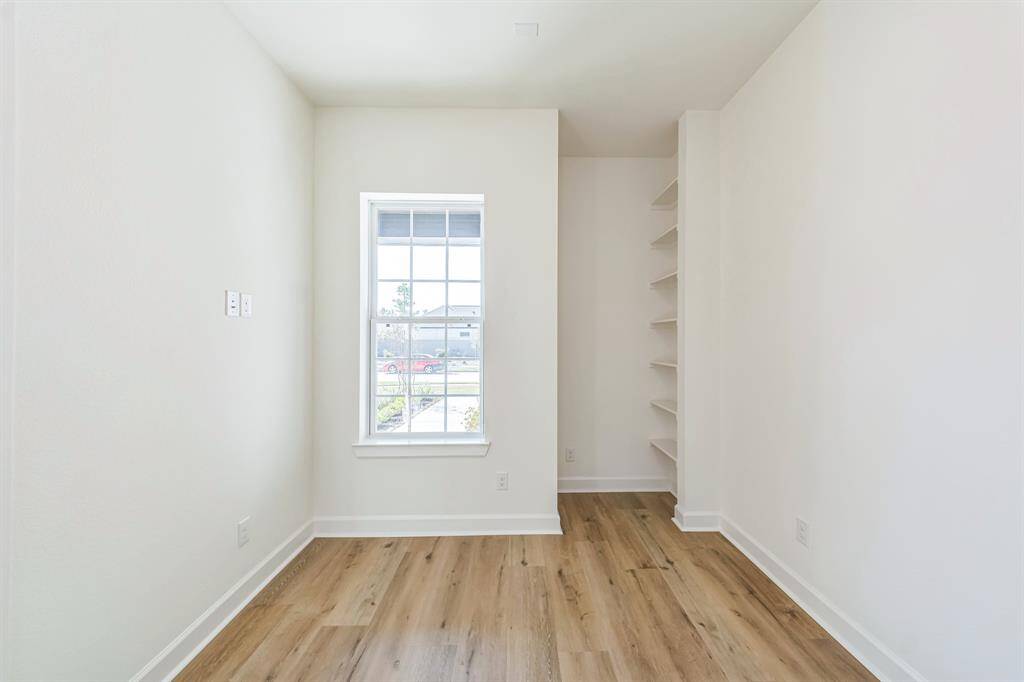 3rd bedroom which could be office