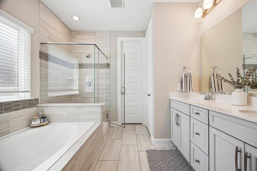 Spa like primary bath