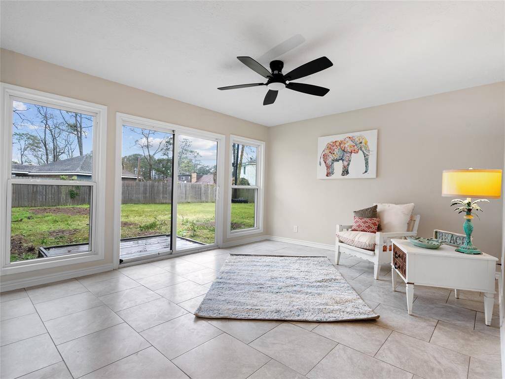 Access your backyard from the sunroom/breakfast room