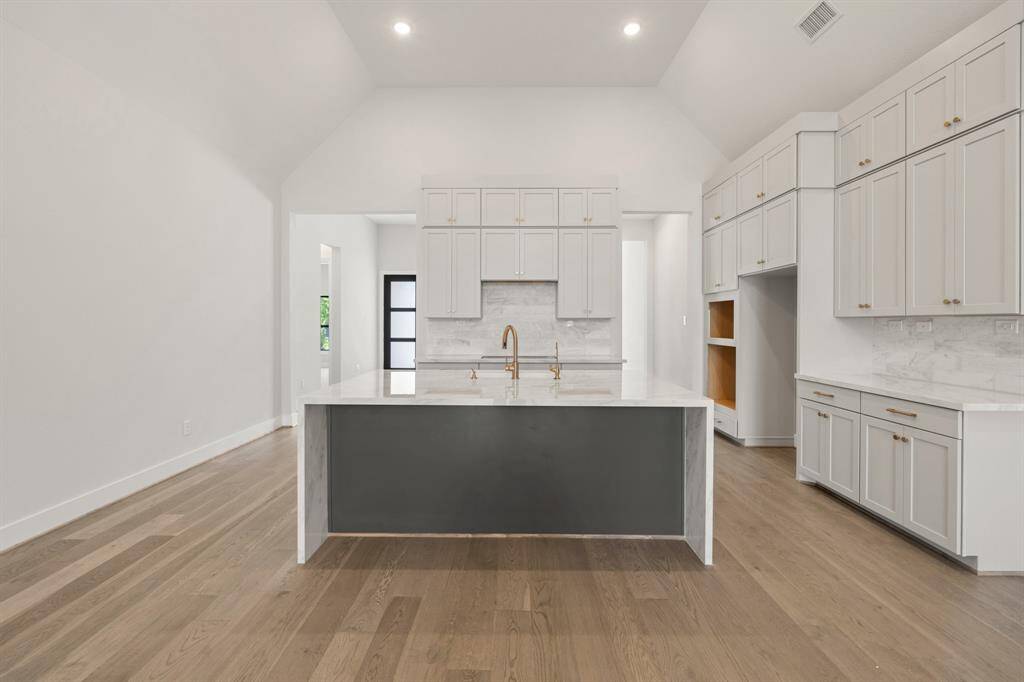 Gorgeous Gourmet Kitchen