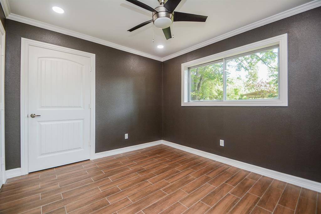Spacious bedrooms