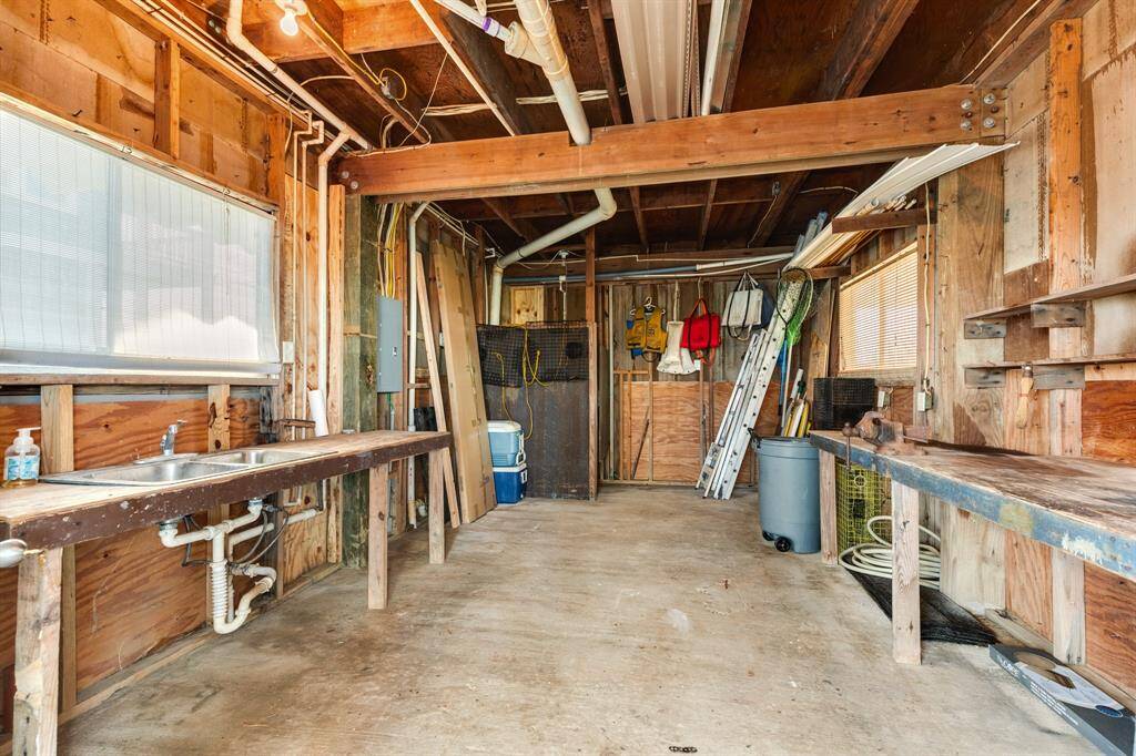 Workshop/Shed