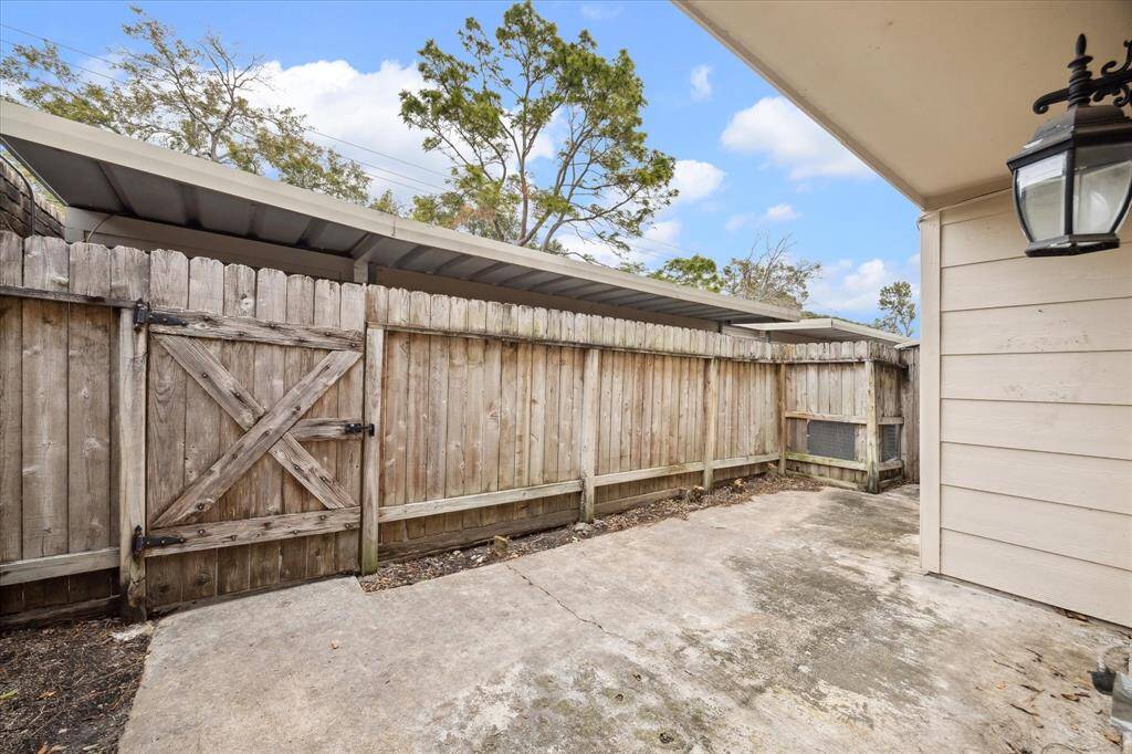 Enjoy your morning coffee or evening gatherings in this private fenced patio retreat. Schedule a showing today!