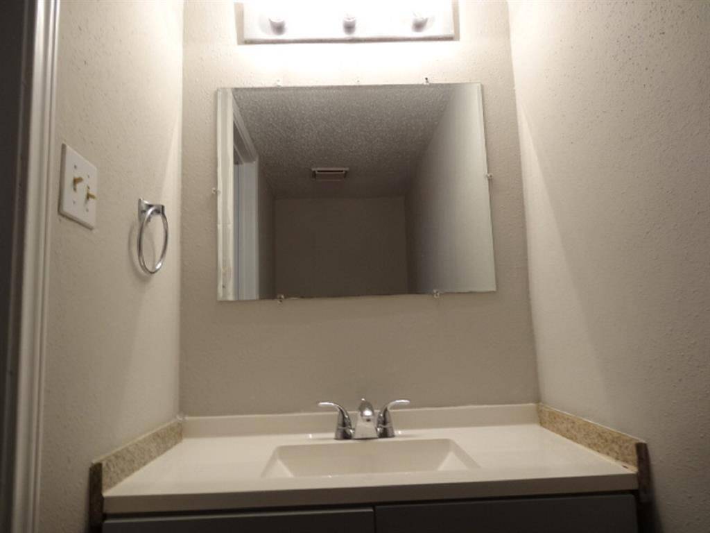 Nice Sink/Counter