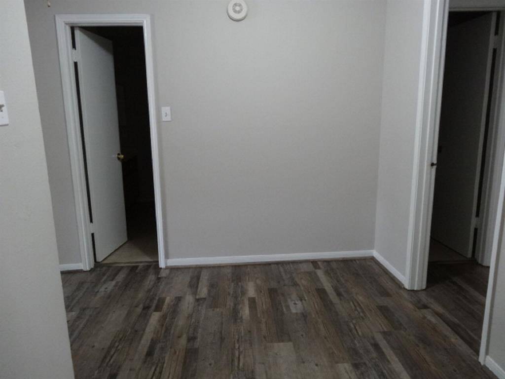 Upstairs Hallway Between Bedrooms and Bathrooms