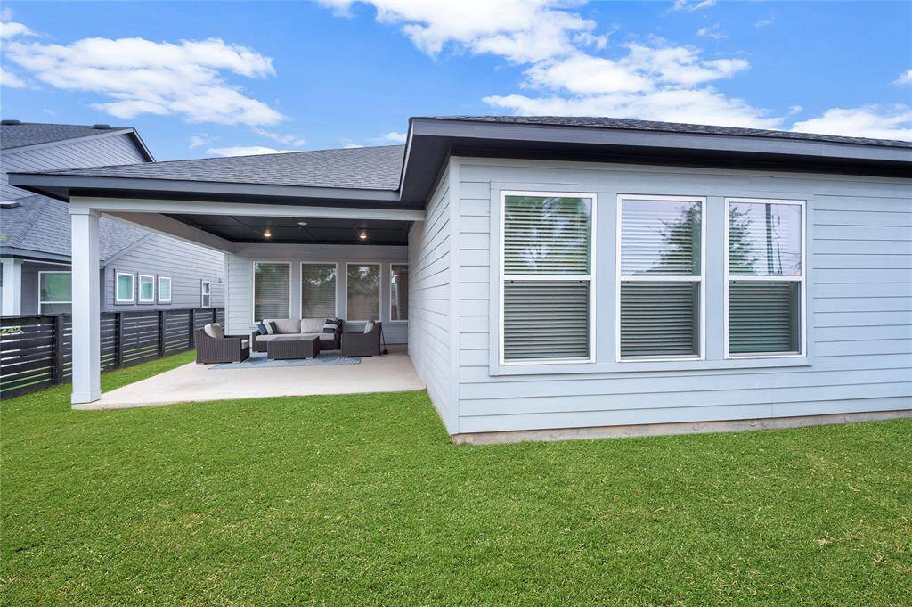 Inside and out this home is immaculate and move in ready.