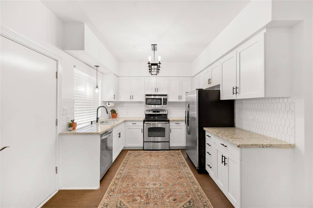 Kitchen - 1st floor