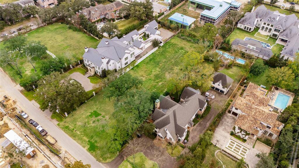 A building and design collaboration by Layne Kelly Homes and J.D.Bartell Design with experience and expertise spanning decades. See below renderings of just a few they have designed and built.