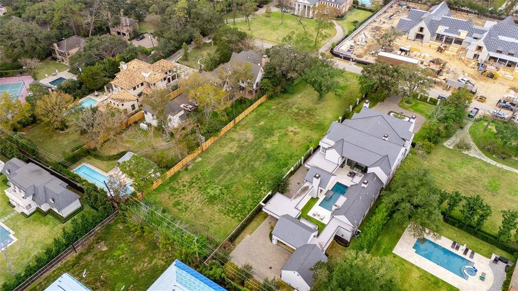 A good visual of what others have done. Look at the neighboring properties.
