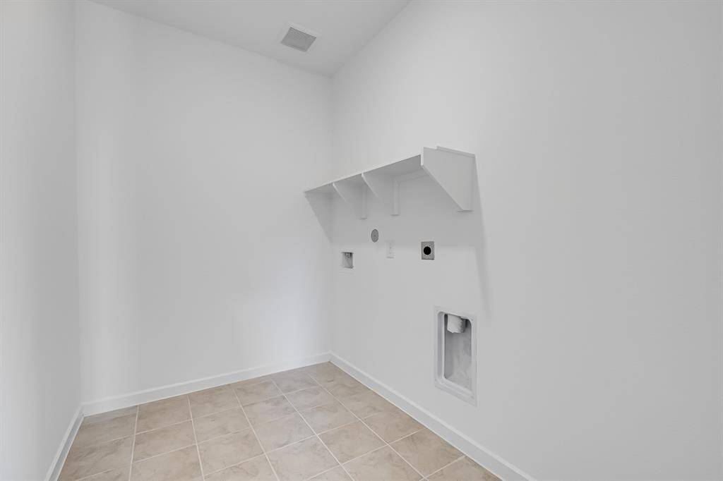 9715 Pettus Creek Drive ~ Ready Now