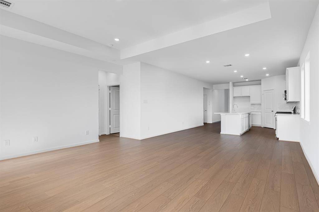 9715 Pettus Creek Drive ~ Ready Now