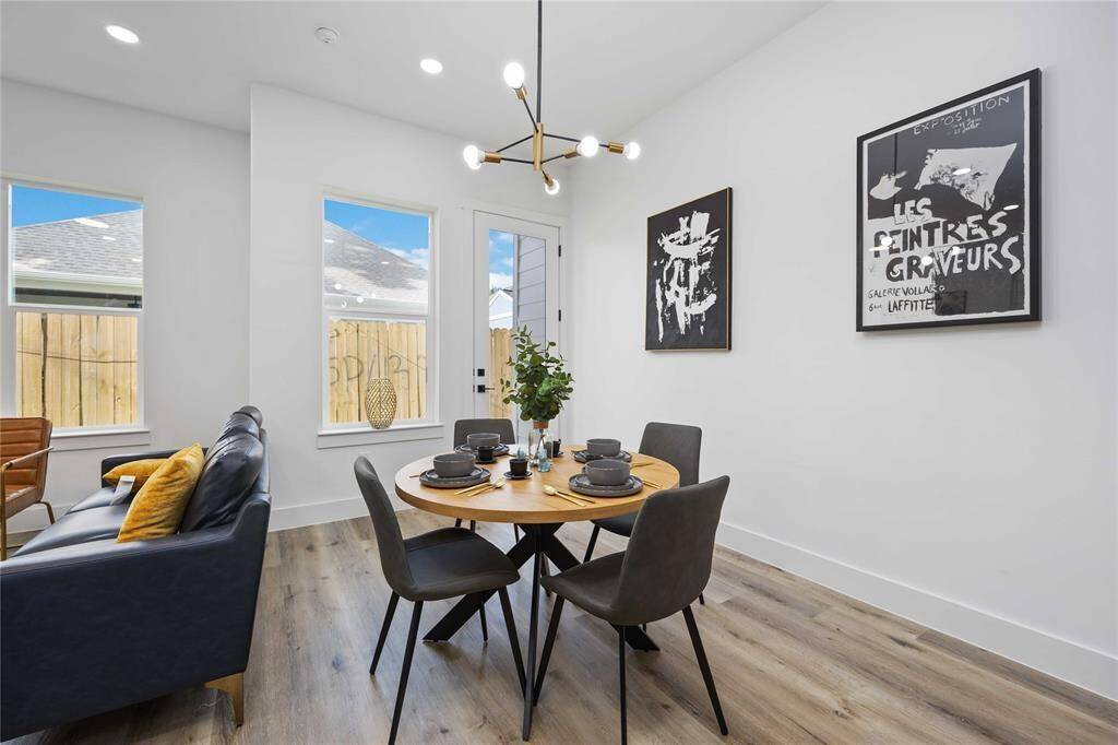 Spacious Breakfast Area to enjoy meals with access to the private patio.