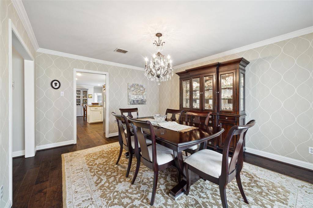 alternate view of formal dining