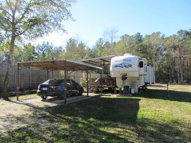 Rv Hook up with covered parking and porch