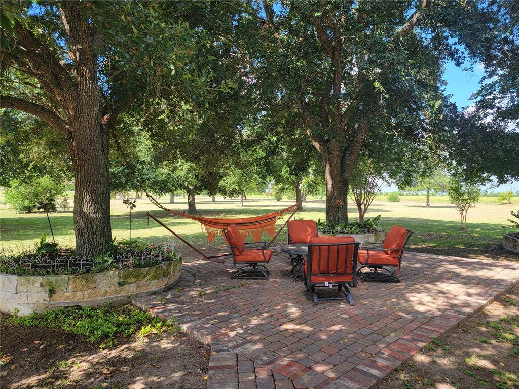 Wonderful area for relaxation and enjoyment next to primary home.
