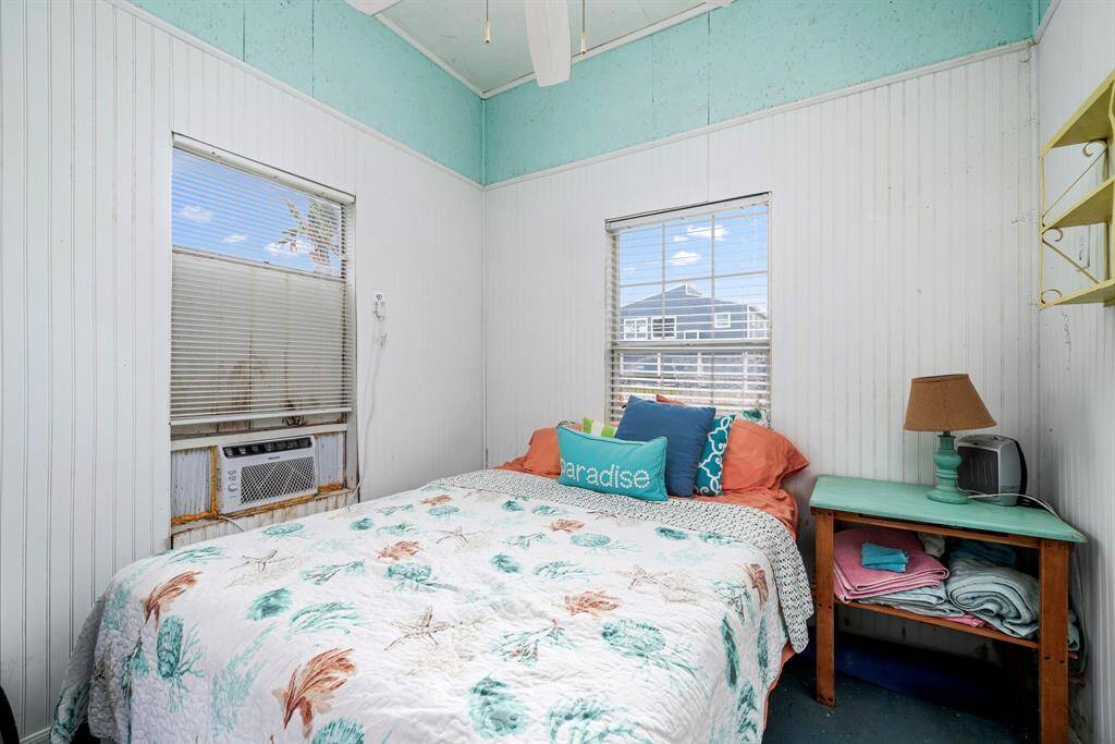 Lower level has additional bedroom with 1/2 bath for extra sleeping space