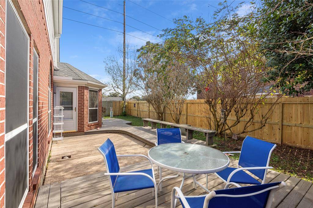 Perfect for enjoying the outdoors and relaxing in a tranquil setting. This space offers a wonderful opportunity for you to personalize and make it your own, whether you choose to add your own outdoor furniture or create a cozy retreat for entertaining and unwinding.