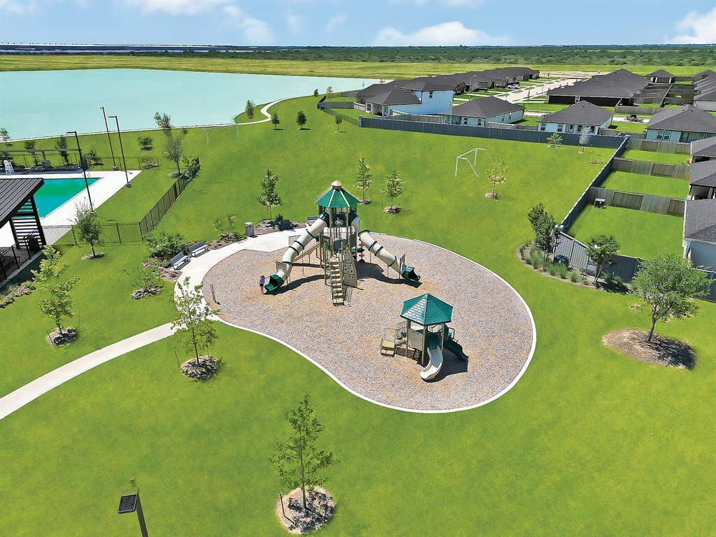 *Images and 3D tour are for illustration only and options may vary from home as built.