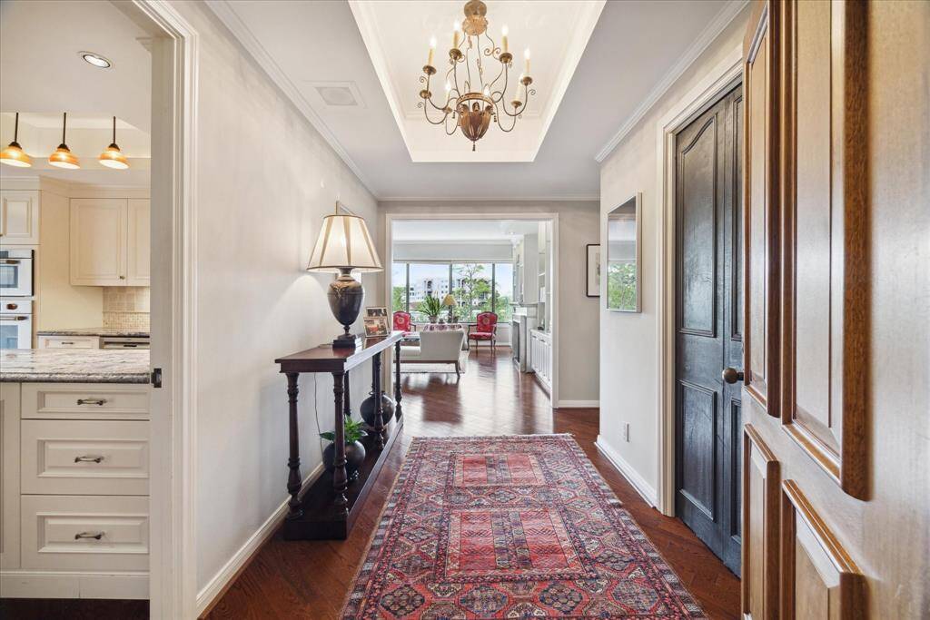 Door on left leads to kitchen.