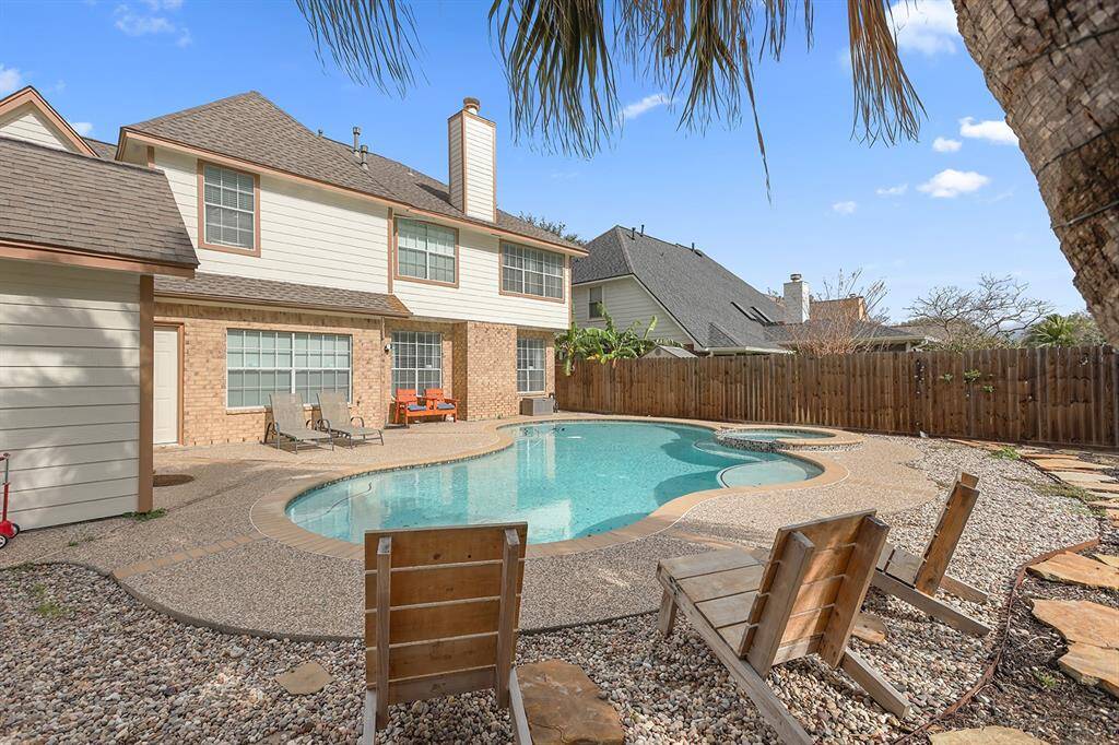 Relax in your Own Backyard