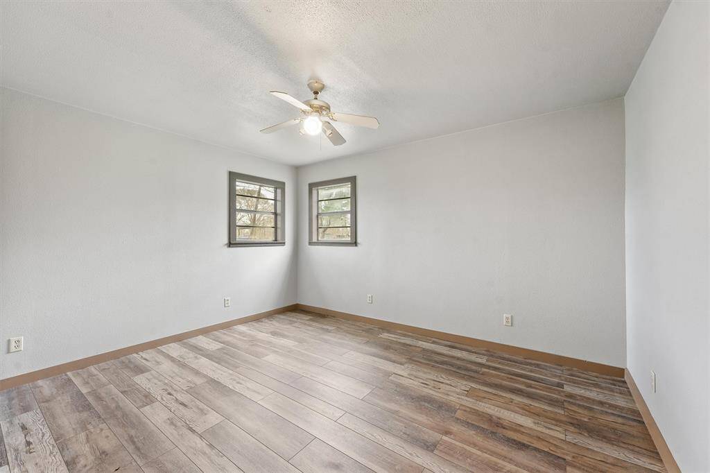 Large bedroom can accommodate a king and side tables