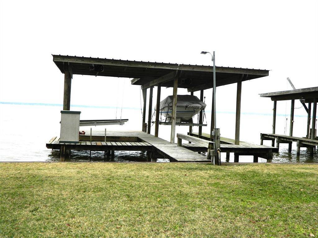 boathouse