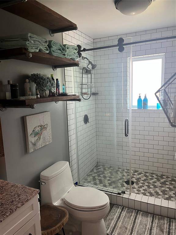 Main bathroom view of shower
