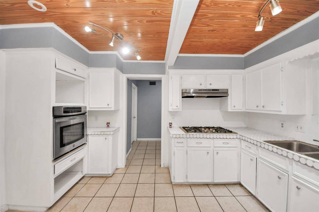 Kitchen #2