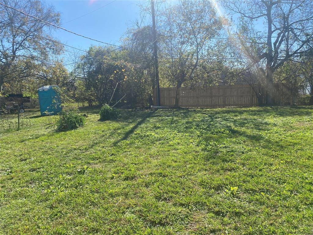 Large Back Yard