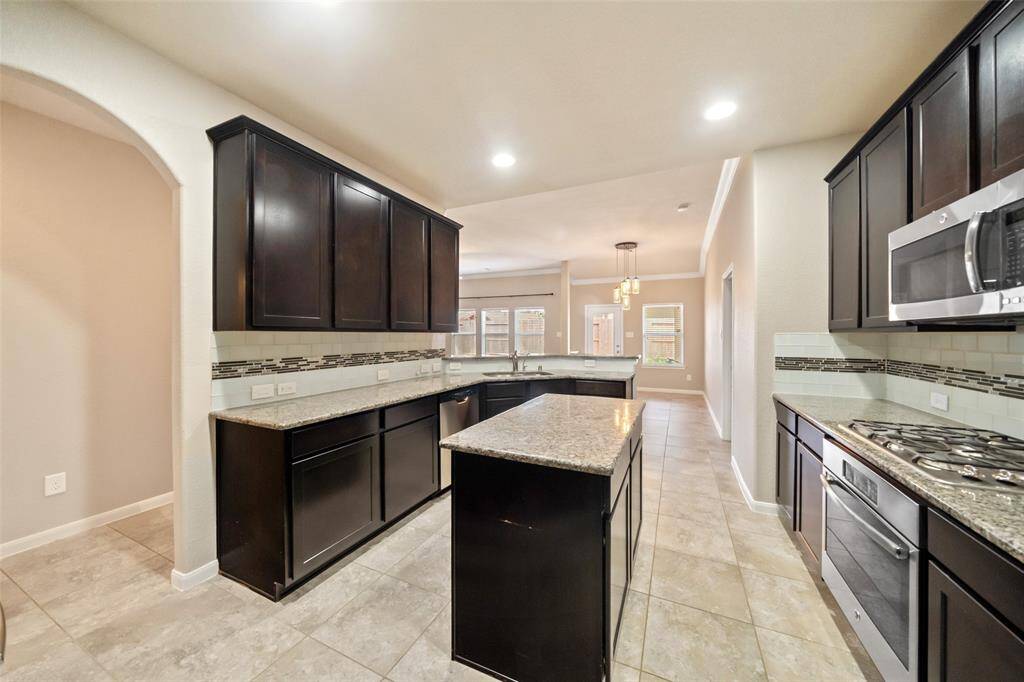 Another view of kitchen
