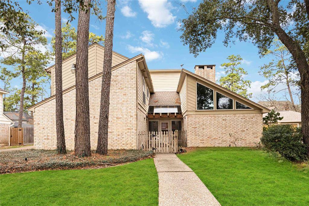 You will love entertaining family and friends with backyard BBQ's and swim parties! Virtually Staged