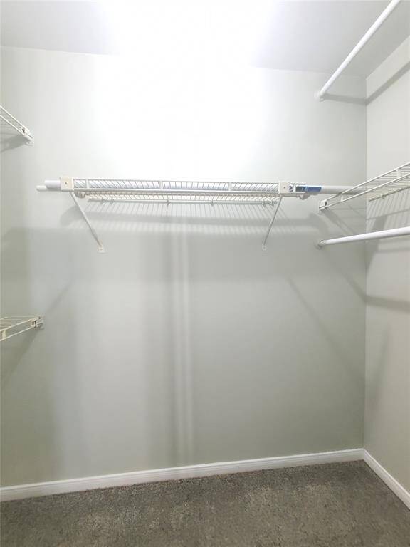 BR 2 Walk in Closet
