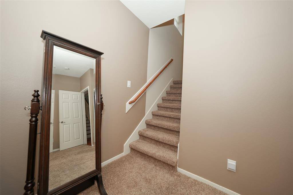 Private Loft access