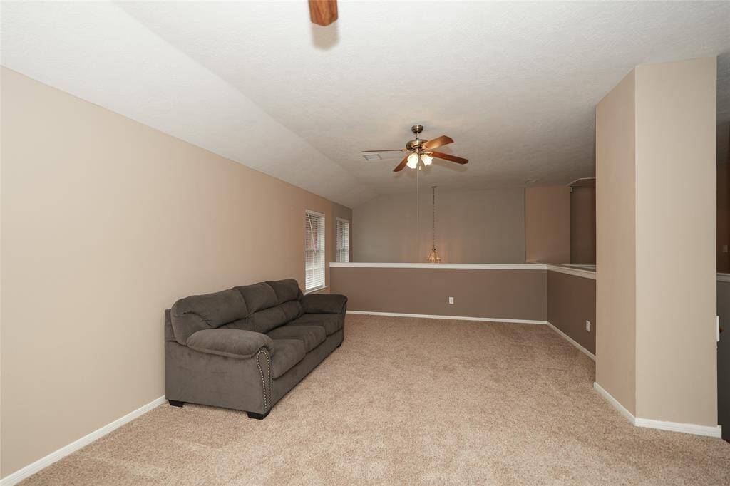 Gameroom upstairs