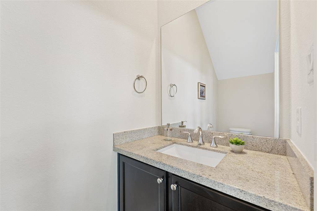 Powder room