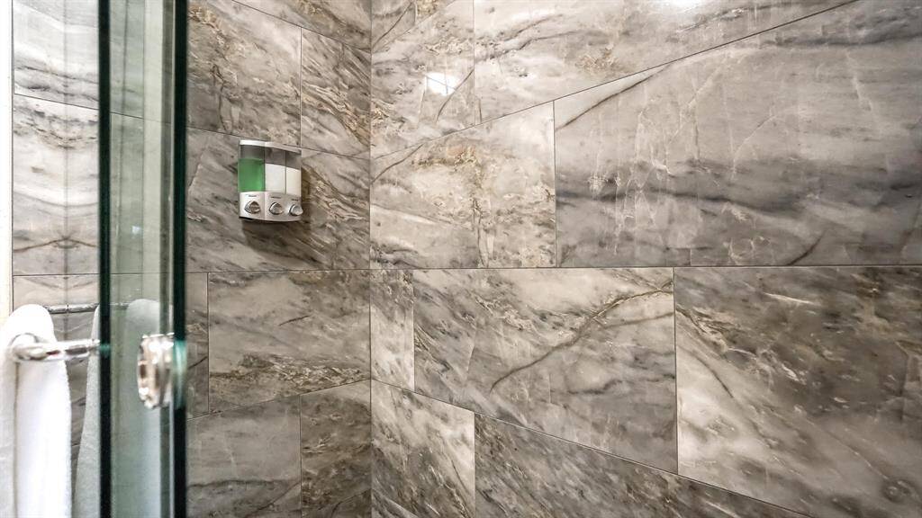 A closer look at the shower.