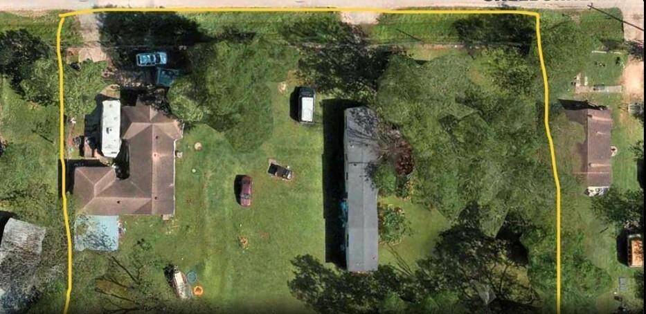 Over an acre of land, perfect for designing a spacious home or subdividing into multiple properties.