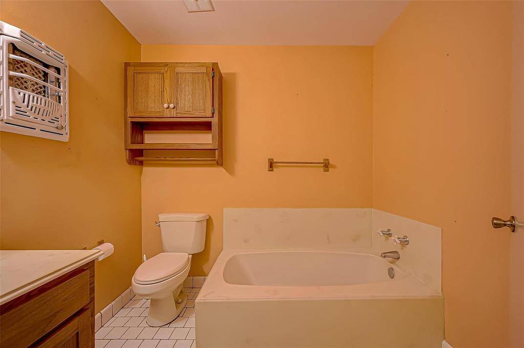 Guest bathroom