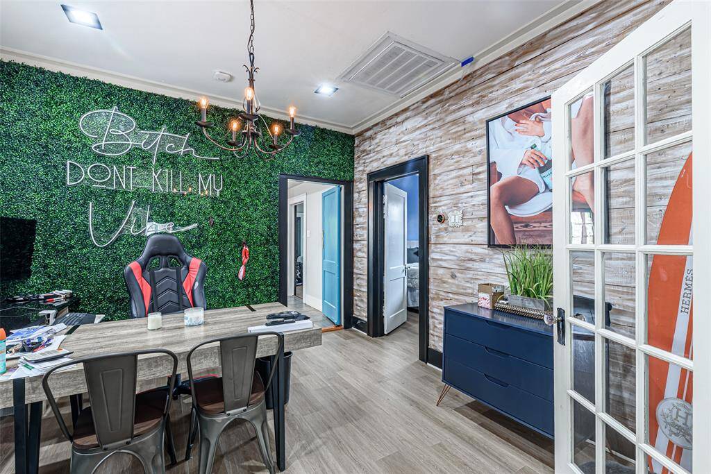 Dining space or make it an office space!